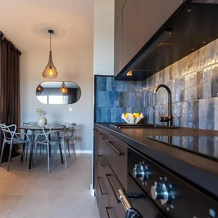 Warsaw Concierge Pool Gym