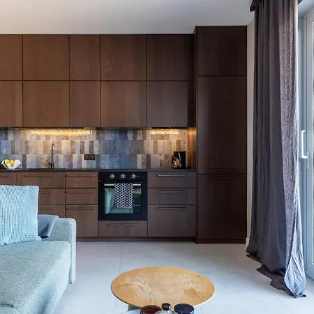 Warsaw Concierge Pool Gym Apartment