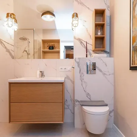 Warsaw Concierge Pool Gym Apartament *